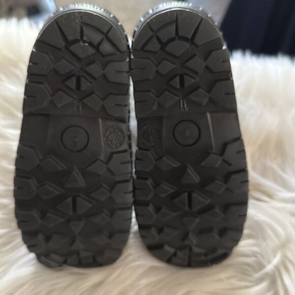 Kids Waterproof Lace Up Boots Size 11 - Picture 9 of 10